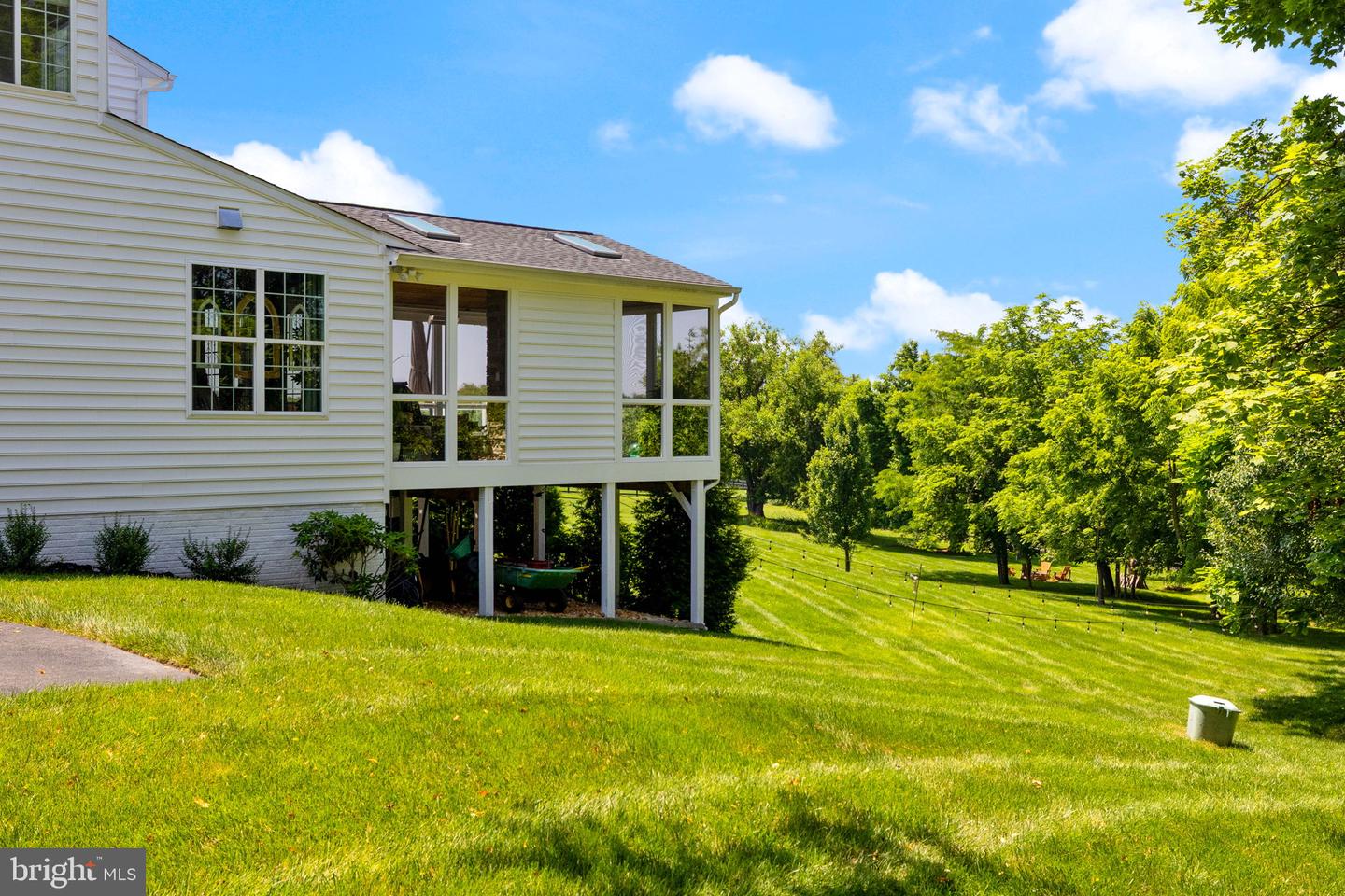 15019 LYNNFORD CT, WATERFORD, Virginia 20197, 4 Bedrooms Bedrooms, ,4 BathroomsBathrooms,Residential,For sale,15019 LYNNFORD CT,VALO2100000 MLS # VALO2100000