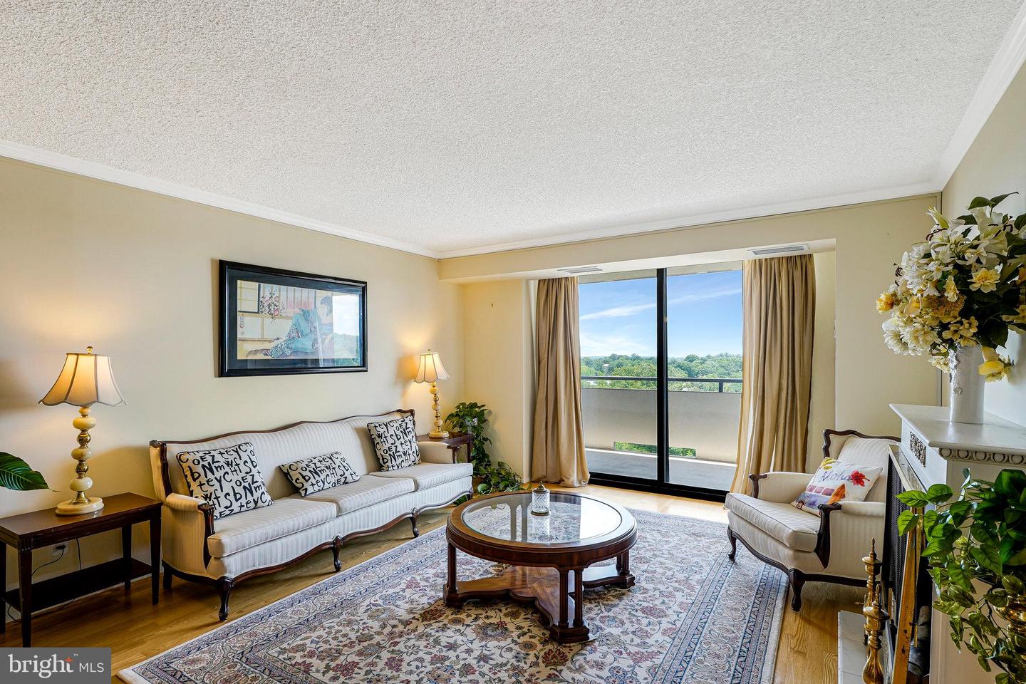 1800 OLD MEADOW RD #903, MCLEAN, Virginia 22102, 2 Bedrooms Bedrooms, ,2 BathroomsBathrooms,Residential,For sale,1800 OLD MEADOW RD #903,VAFX2249014 MLS # VAFX2249014