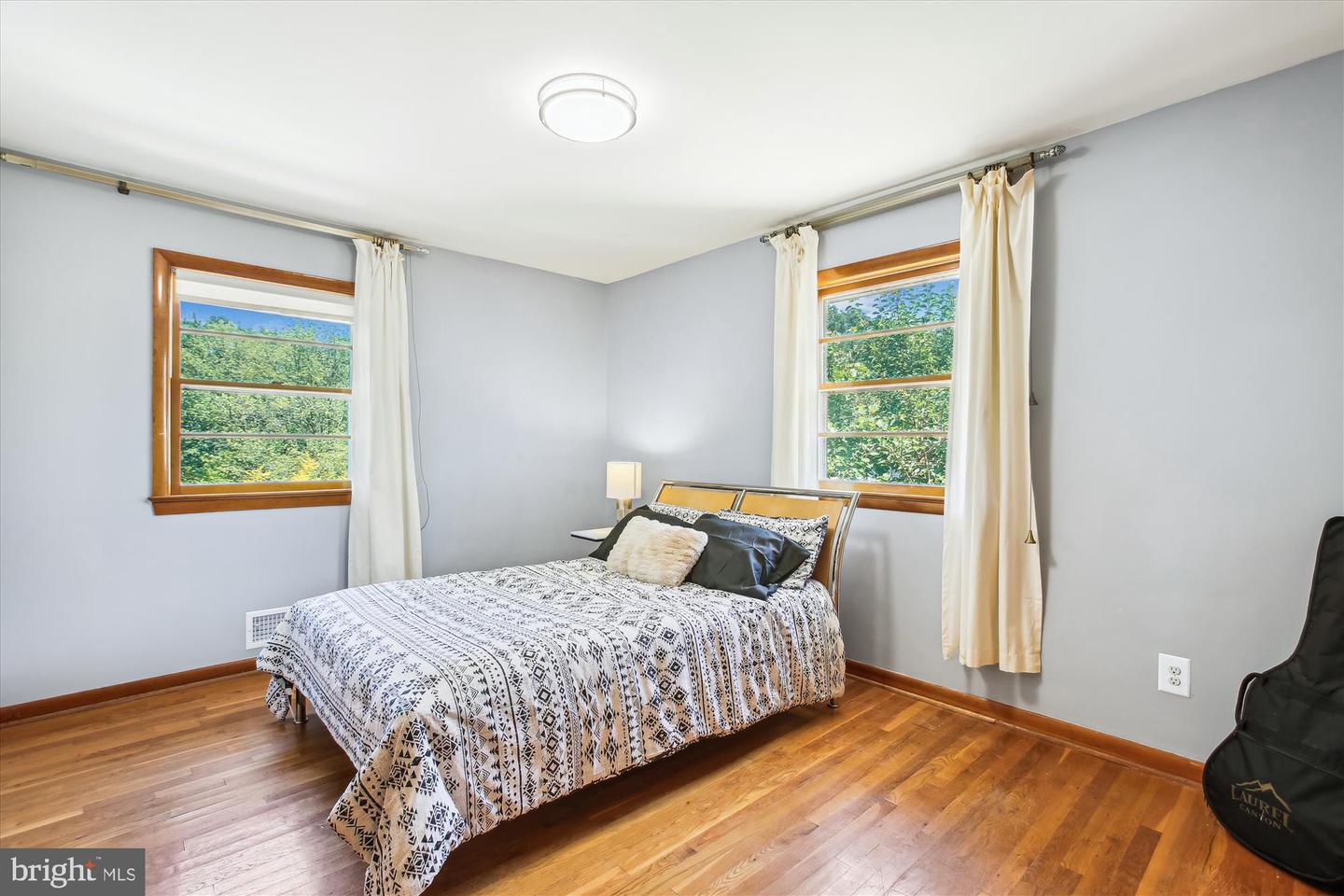 7108 WALDORF LN, FALLS CHURCH, Virginia 22046, 4 Bedrooms Bedrooms, ,3 BathroomsBathrooms,Residential,For sale,7108 WALDORF LN,VAFX2249040 MLS # VAFX2249040