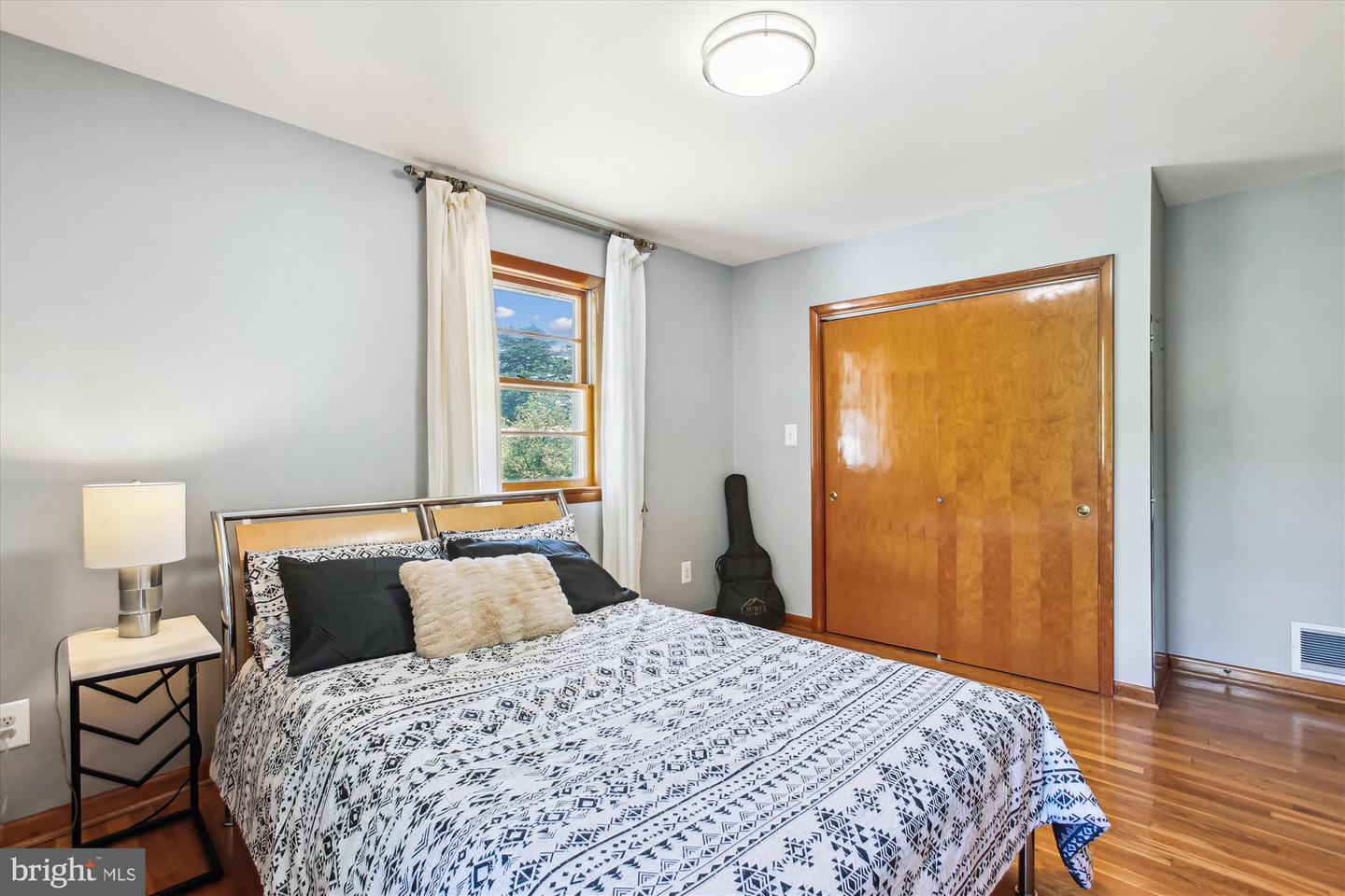 7108 WALDORF LN, FALLS CHURCH, Virginia 22046, 4 Bedrooms Bedrooms, ,3 BathroomsBathrooms,Residential,For sale,7108 WALDORF LN,VAFX2249040 MLS # VAFX2249040