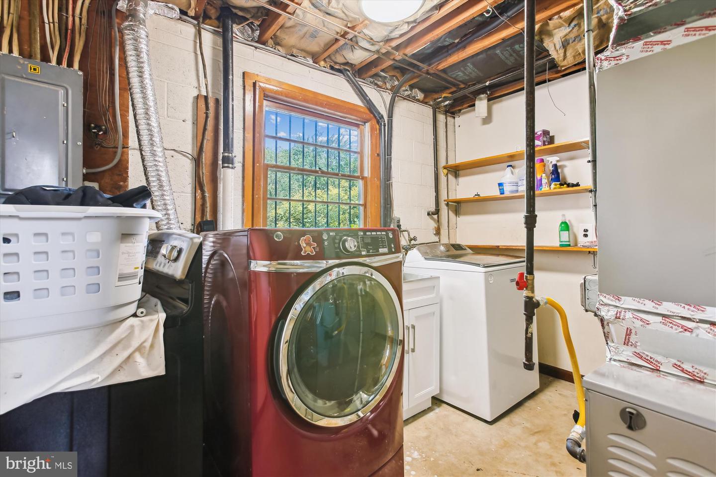 7108 WALDORF LN, FALLS CHURCH, Virginia 22046, 4 Bedrooms Bedrooms, ,3 BathroomsBathrooms,Residential,For sale,7108 WALDORF LN,VAFX2249040 MLS # VAFX2249040