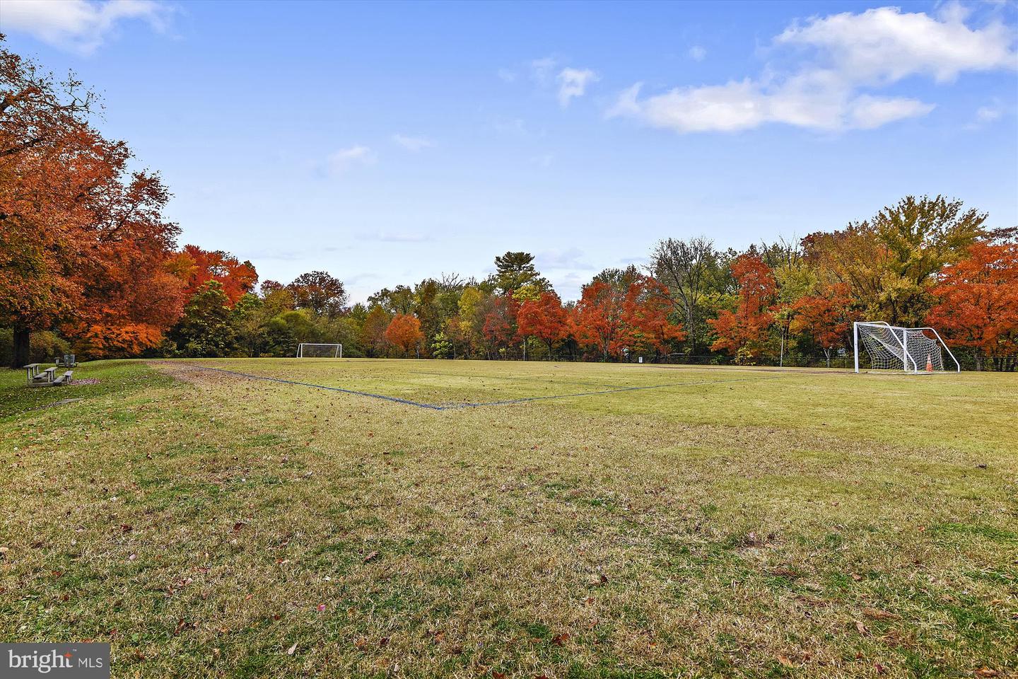 7108 WALDORF LN, FALLS CHURCH, Virginia 22046, 4 Bedrooms Bedrooms, ,3 BathroomsBathrooms,Residential,For sale,7108 WALDORF LN,VAFX2249040 MLS # VAFX2249040
