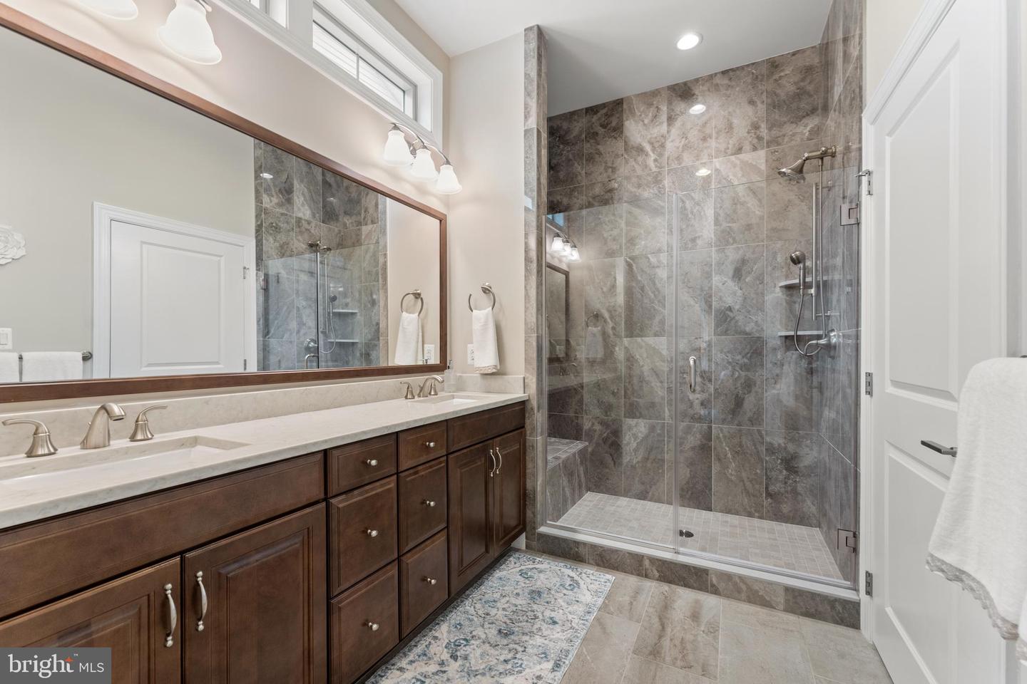 6238 CHANCELLORSVILLE DR, GAINESVILLE, Virginia 20155, 3 Bedrooms Bedrooms, ,3 BathroomsBathrooms,Residential,For sale,6238 CHANCELLORSVILLE DR,VAPW2097498 MLS # VAPW2097498