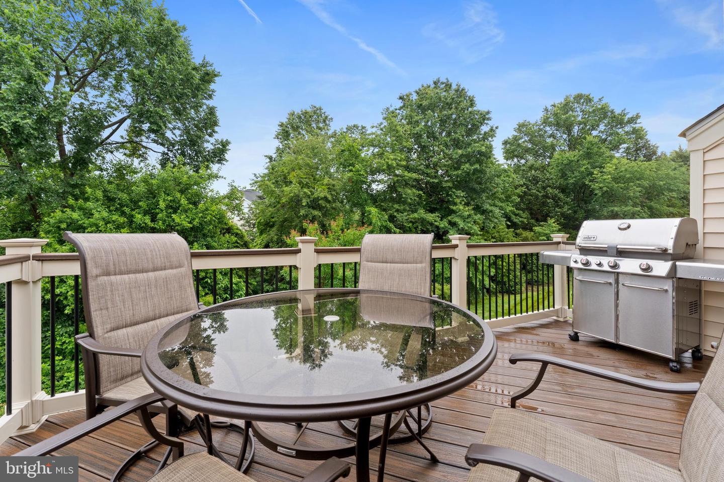 6238 CHANCELLORSVILLE DR, GAINESVILLE, Virginia 20155, 3 Bedrooms Bedrooms, ,3 BathroomsBathrooms,Residential,For sale,6238 CHANCELLORSVILLE DR,VAPW2097498 MLS # VAPW2097498