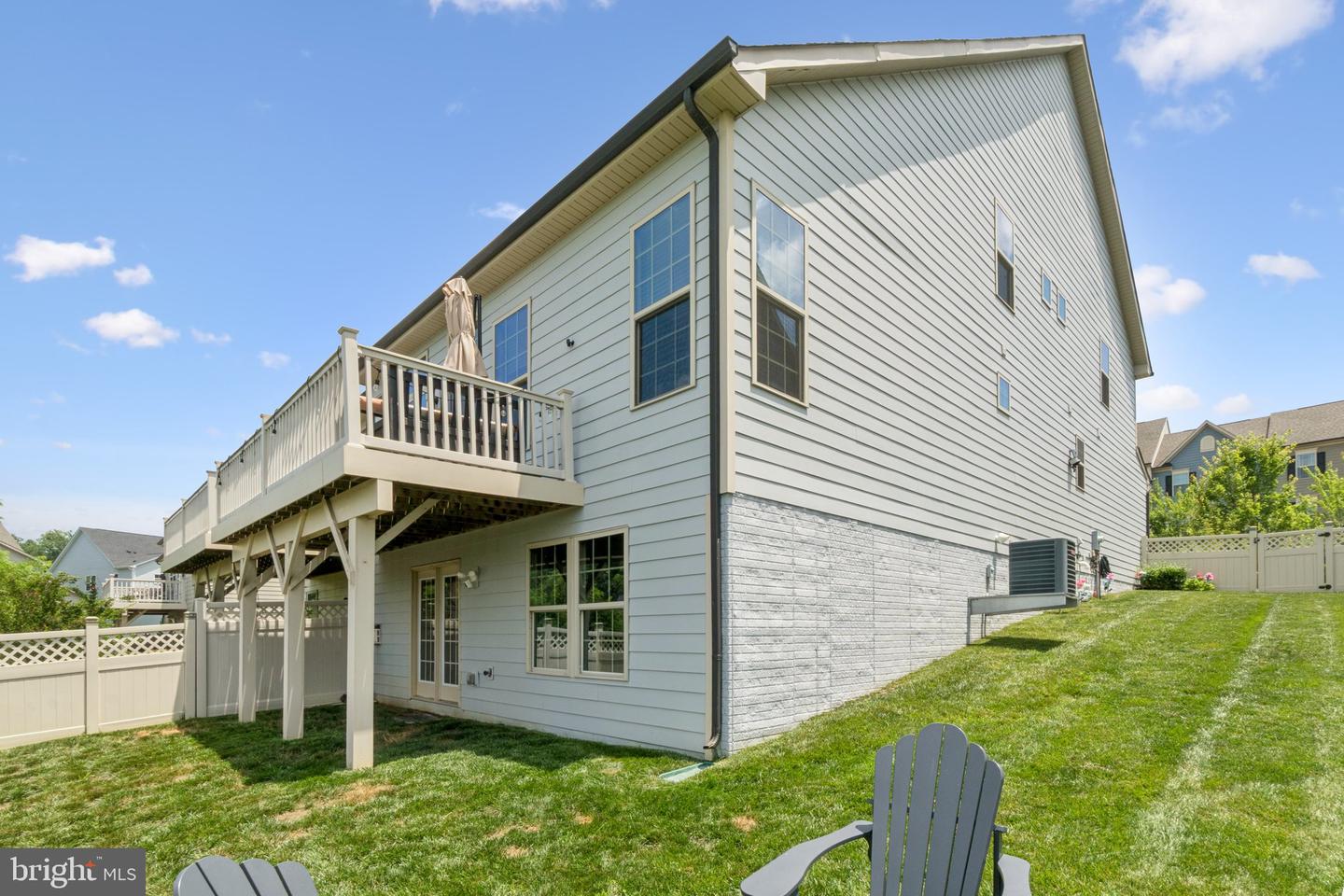 18052 RED MULBERRY RD, DUMFRIES, Virginia 22026, 4 Bedrooms Bedrooms, ,3 BathroomsBathrooms,Residential,For sale,18052 RED MULBERRY RD,VAPW2097528 MLS # VAPW2097528
