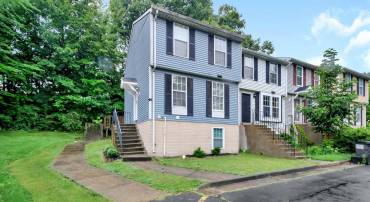 401 CARNABY ST #1, STAFFORD, Virginia 22554, 3 Bedrooms Bedrooms, ,2 BathroomsBathrooms,Residential,For sale,401 CARNABY ST #1,VAST2040030 MLS # VAST2040030