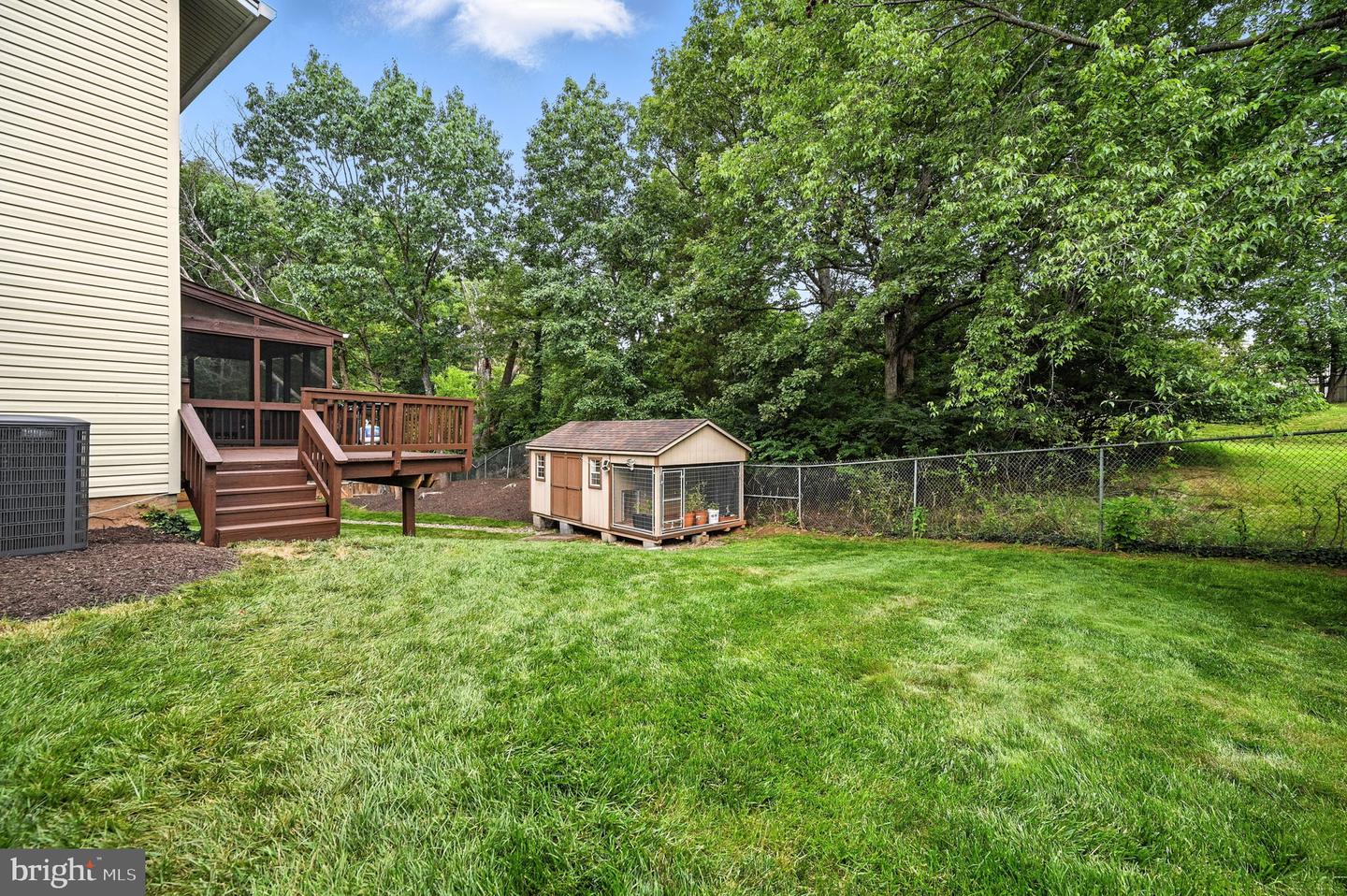 8953 JASMINE CT, MANASSAS, Virginia 20110, 3 Bedrooms Bedrooms, ,2 BathroomsBathrooms,Residential,For sale,8953 JASMINE CT,VAMN2008542 MLS # VAMN2008542