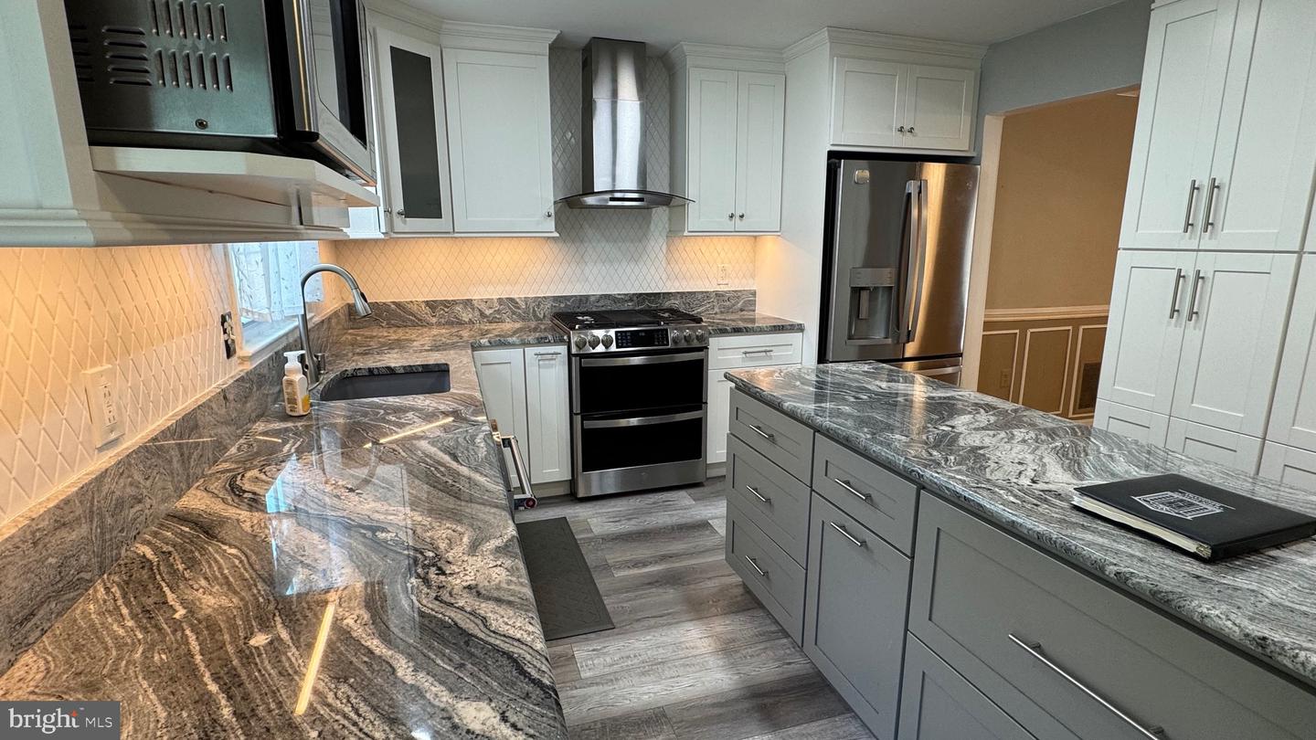 7709 GROMWELL CT, SPRINGFIELD, Virginia 22152, 3 Bedrooms Bedrooms, ,3 BathroomsBathrooms,Residential,For sale,7709 GROMWELL CT,VAFX2248812 MLS # VAFX2248812