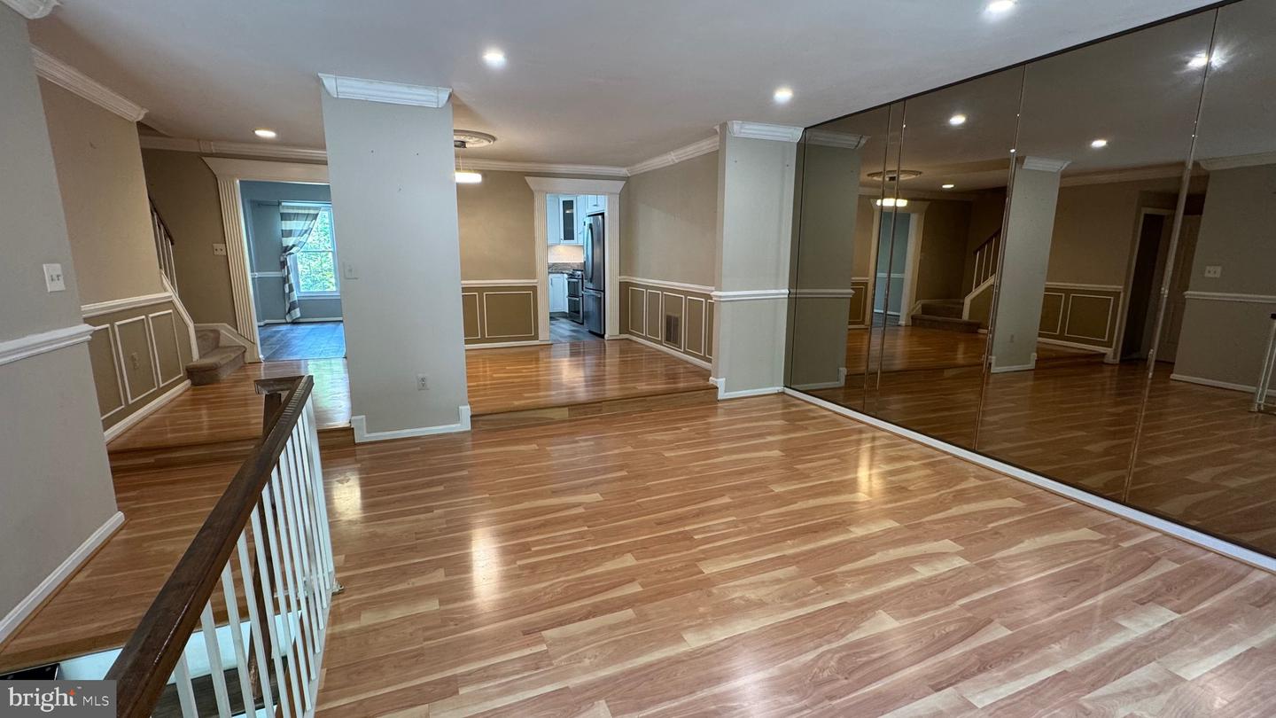 7709 GROMWELL CT, SPRINGFIELD, Virginia 22152, 3 Bedrooms Bedrooms, ,3 BathroomsBathrooms,Residential,For sale,7709 GROMWELL CT,VAFX2248812 MLS # VAFX2248812