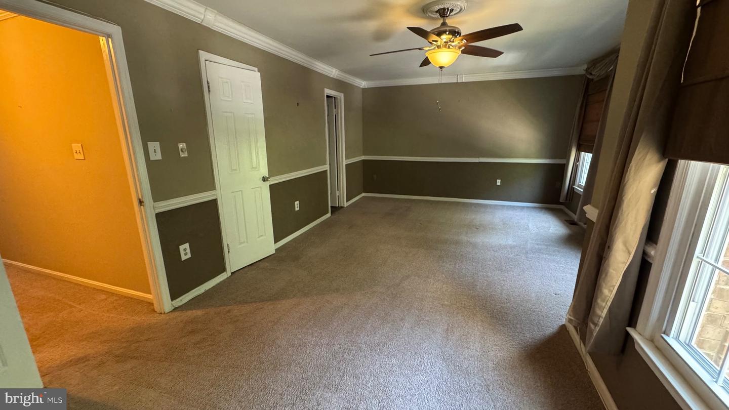 7709 GROMWELL CT, SPRINGFIELD, Virginia 22152, 3 Bedrooms Bedrooms, ,3 BathroomsBathrooms,Residential,For sale,7709 GROMWELL CT,VAFX2248812 MLS # VAFX2248812