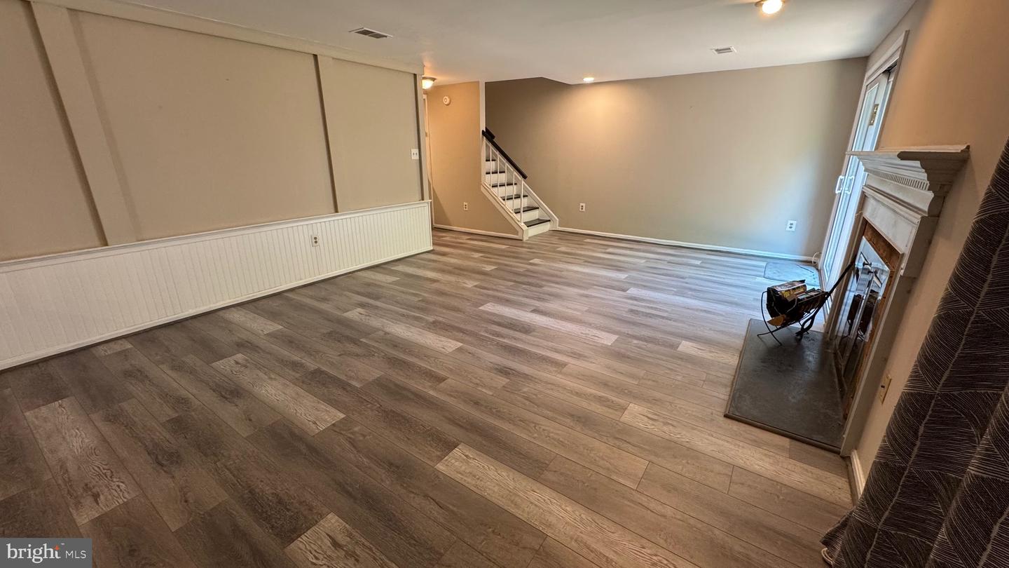 7709 GROMWELL CT, SPRINGFIELD, Virginia 22152, 3 Bedrooms Bedrooms, ,3 BathroomsBathrooms,Residential,For sale,7709 GROMWELL CT,VAFX2248812 MLS # VAFX2248812