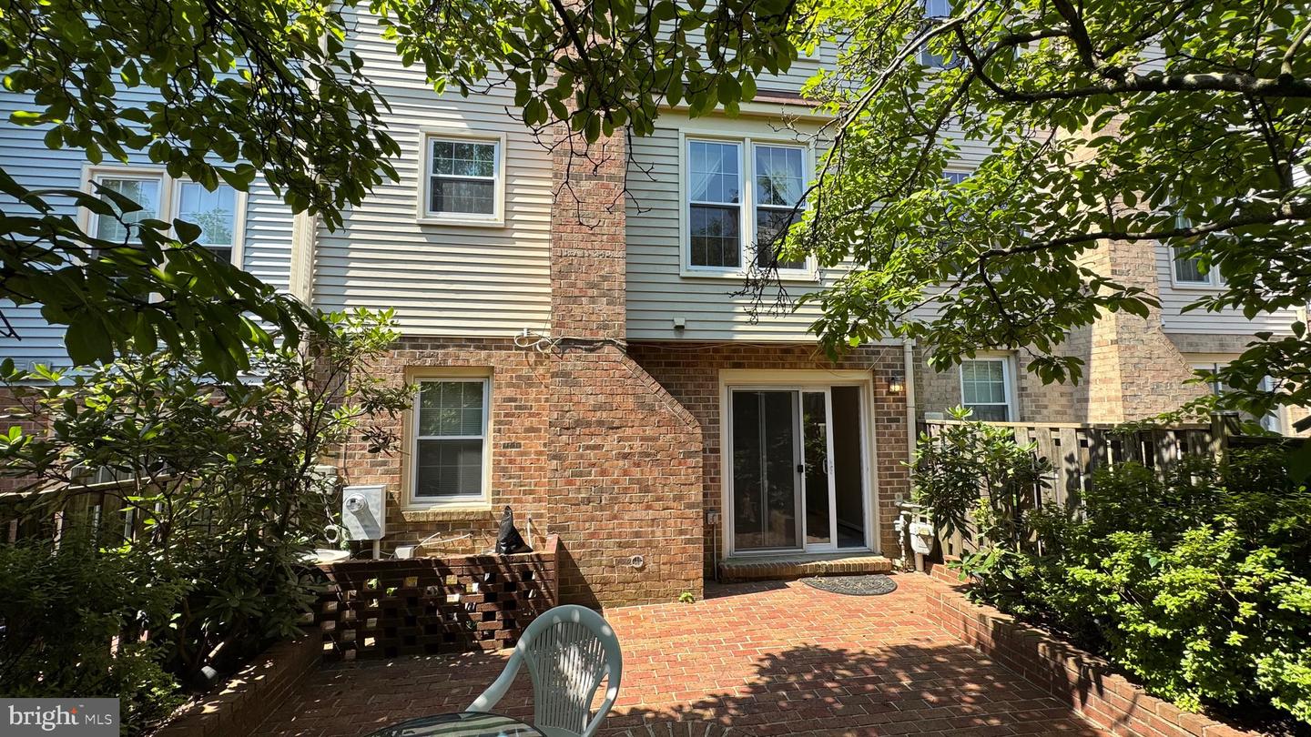 7709 GROMWELL CT, SPRINGFIELD, Virginia 22152, 3 Bedrooms Bedrooms, ,3 BathroomsBathrooms,Residential,For sale,7709 GROMWELL CT,VAFX2248812 MLS # VAFX2248812