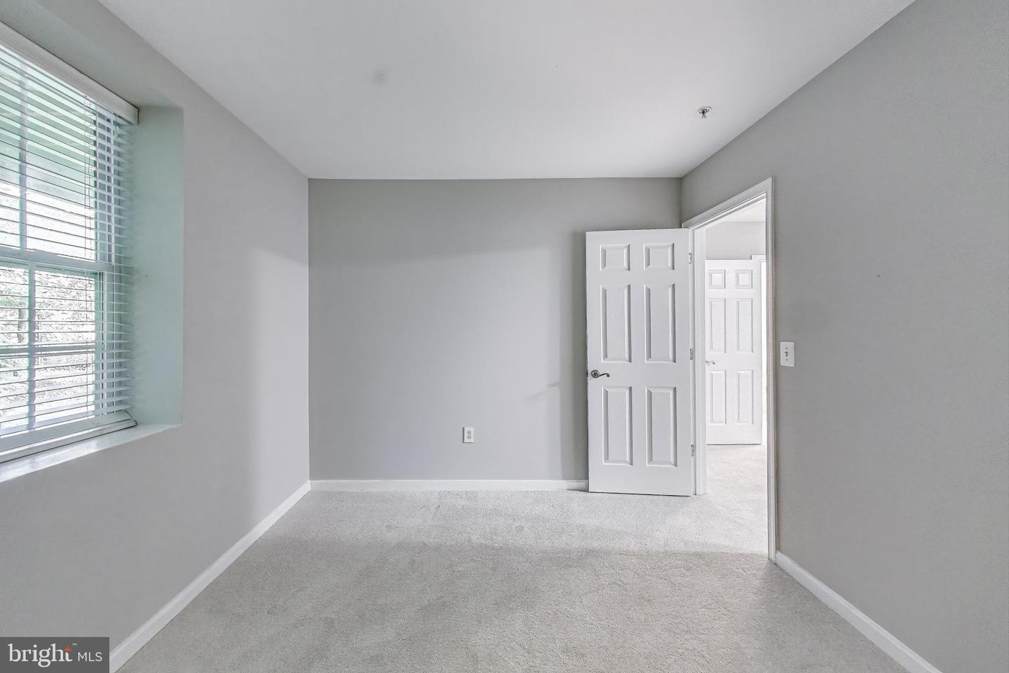 1869 CEDAR COVE WAY #101, WOODBRIDGE, Virginia 22191, 3 Bedrooms Bedrooms, ,2 BathroomsBathrooms,Residential,For sale,1869 CEDAR COVE WAY #101,VAPW2097388 MLS # VAPW2097388