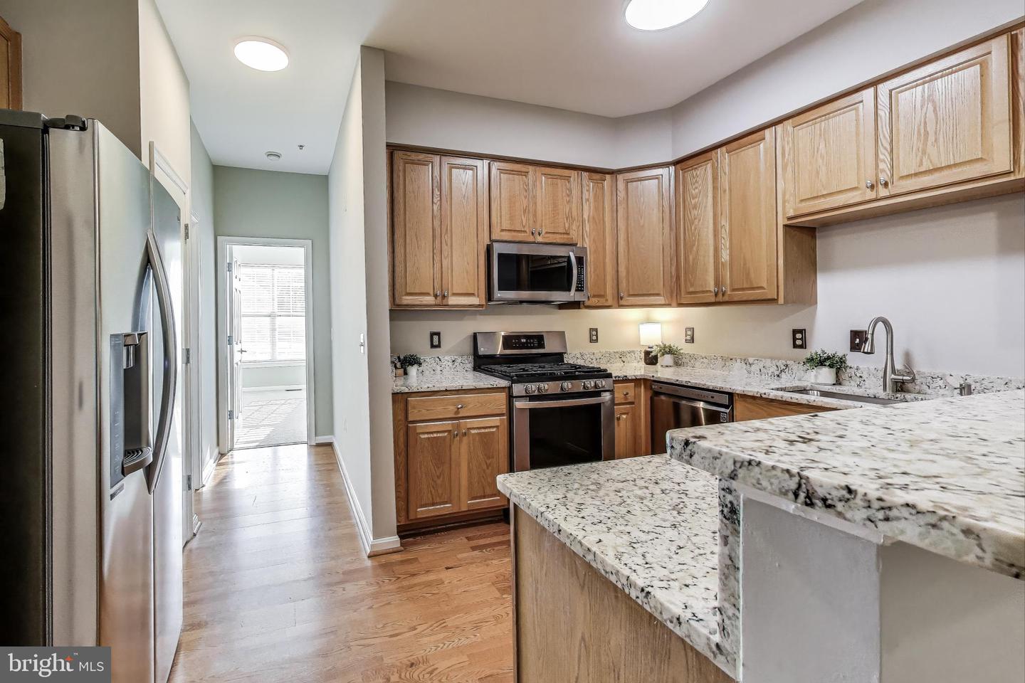 1869 CEDAR COVE WAY #101, WOODBRIDGE, Virginia 22191, 3 Bedrooms Bedrooms, ,2 BathroomsBathrooms,Residential,For sale,1869 CEDAR COVE WAY #101,VAPW2097388 MLS # VAPW2097388