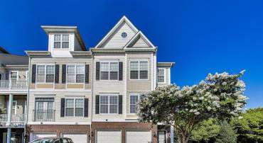 1869 CEDAR COVE WAY #101, WOODBRIDGE, Virginia 22191, 3 Bedrooms Bedrooms, ,2 BathroomsBathrooms,Residential,For sale,1869 CEDAR COVE WAY #101,VAPW2097388 MLS # VAPW2097388