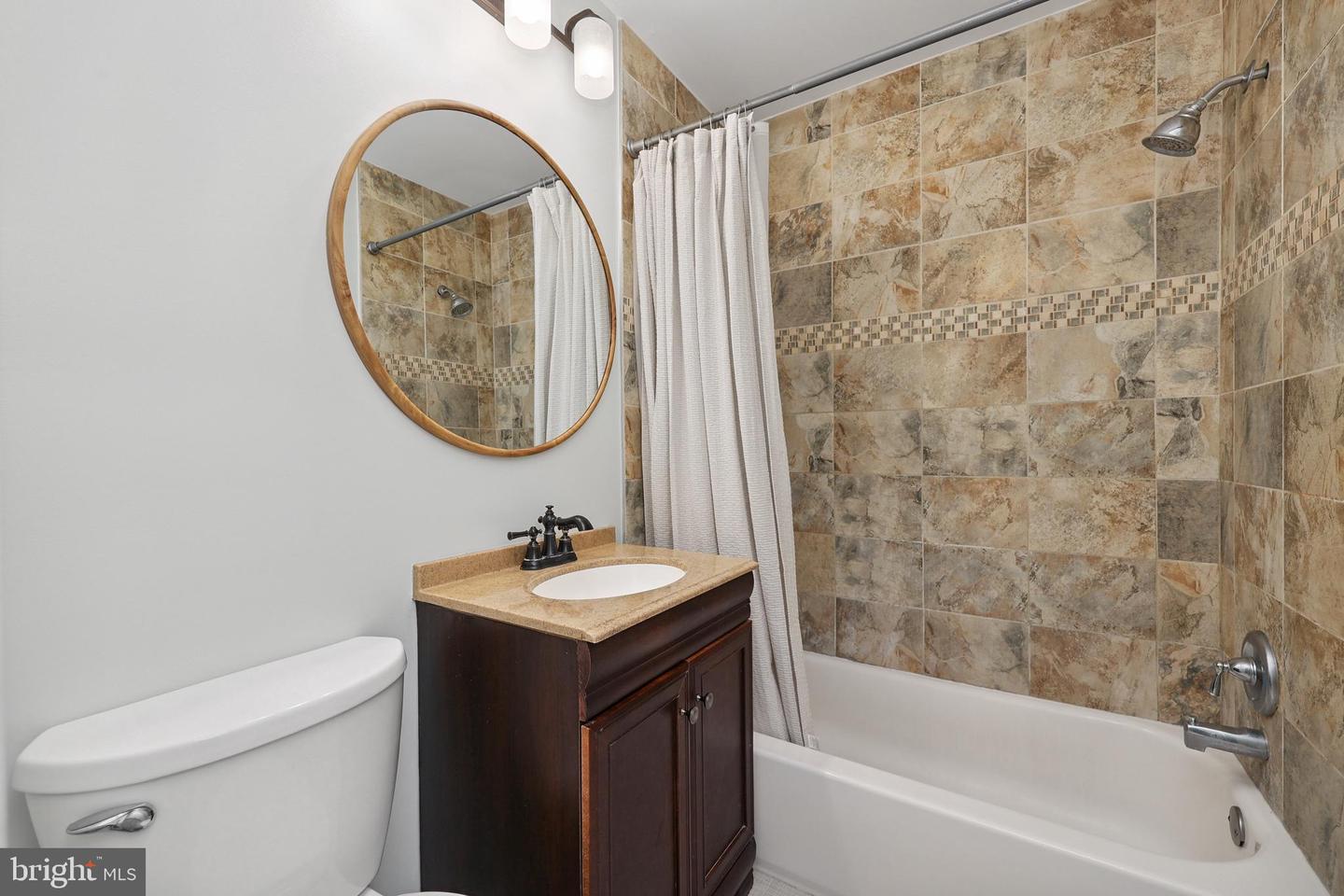 10131 FAIR WOODS DR, FAIRFAX, Virginia 22030, 3 Bedrooms Bedrooms, ,1 BathroomBathrooms,Residential,For sale,10131 FAIR WOODS DR,VAFC2006500 MLS # VAFC2006500