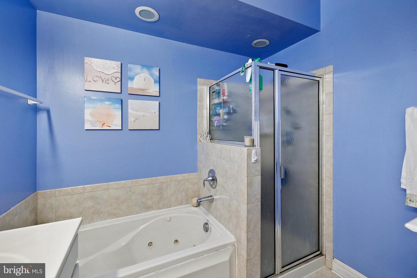 2208 MARGRAF CIR, WOODBRIDGE, Virginia 22191, 2 Bedrooms Bedrooms, ,2 BathroomsBathrooms,Residential,For sale,2208 MARGRAF CIR,VAPW2097470 MLS # VAPW2097470