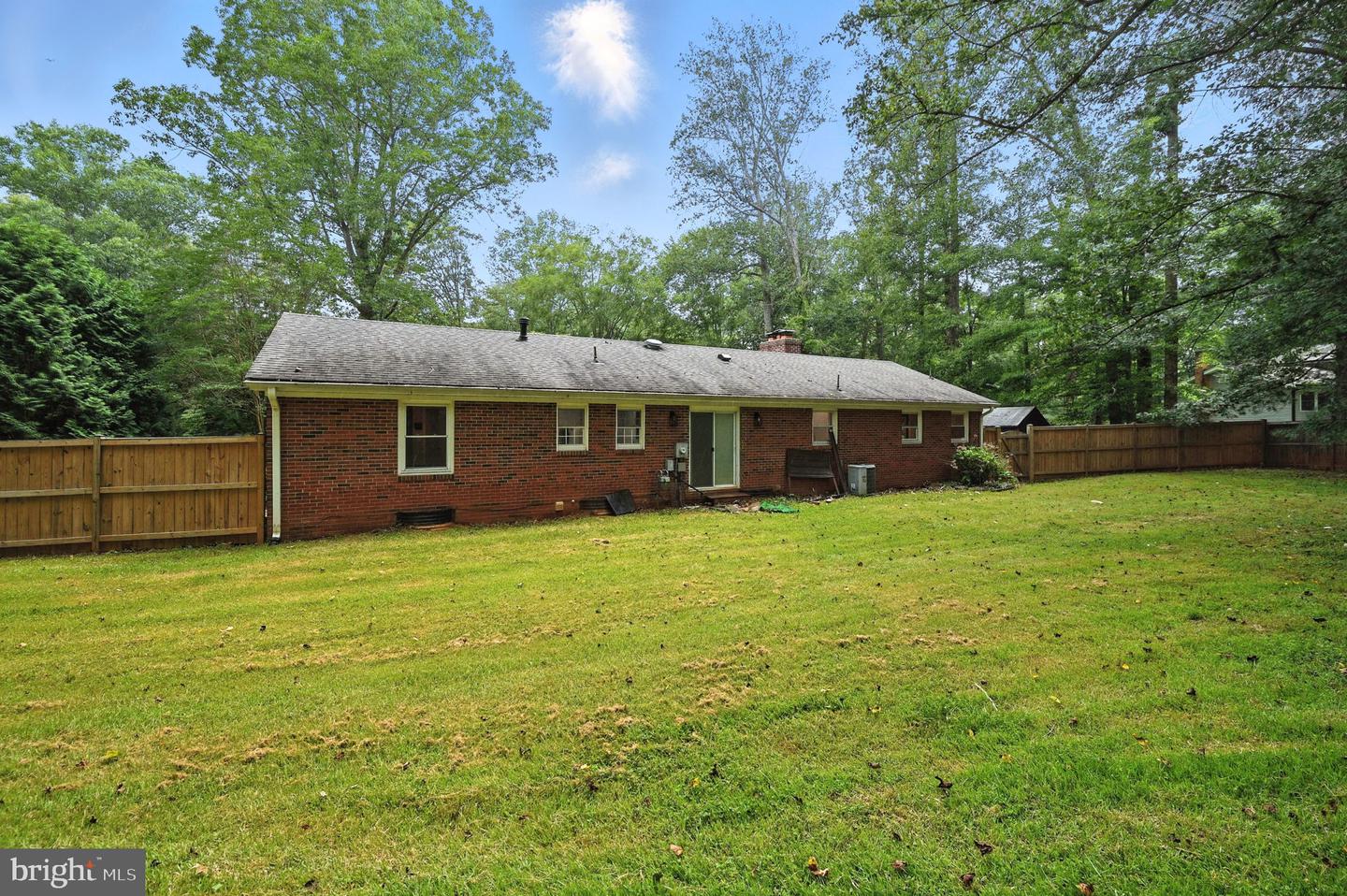 7205 SILVER BEECH LN, WARRENTON, Virginia 20187, 4 Bedrooms Bedrooms, ,3 BathroomsBathrooms,Residential,For sale,7205 SILVER BEECH LN,VAFQ2017130 MLS # VAFQ2017130