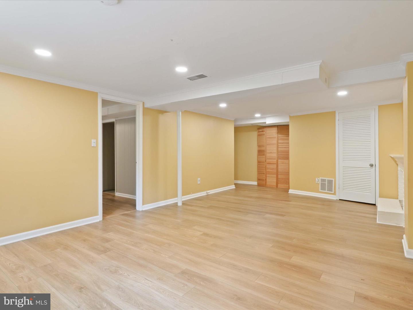 5415 JULIET ST, SPRINGFIELD, Virginia 22151, 4 Bedrooms Bedrooms, ,2 BathroomsBathrooms,Residential,For sale,5415 JULIET ST,VAFX2249286 MLS # VAFX2249286