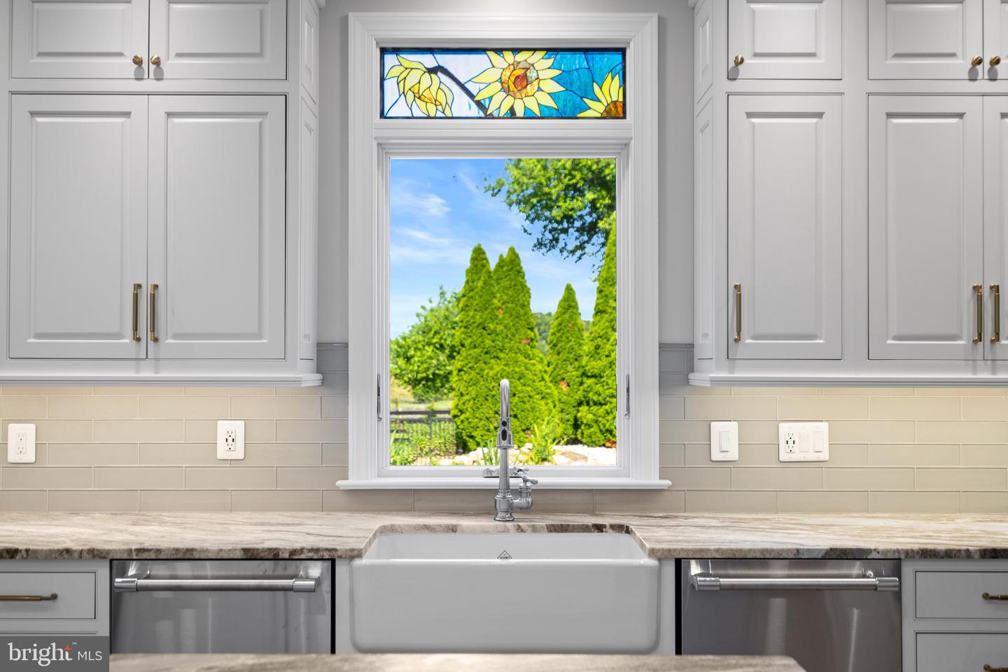 15901 HAMPTON RD, HAMILTON, Virginia 20158, 4 Bedrooms Bedrooms, ,4 BathroomsBathrooms,Residential,For sale,15901 HAMPTON RD,VALO2100136 MLS # VALO2100136