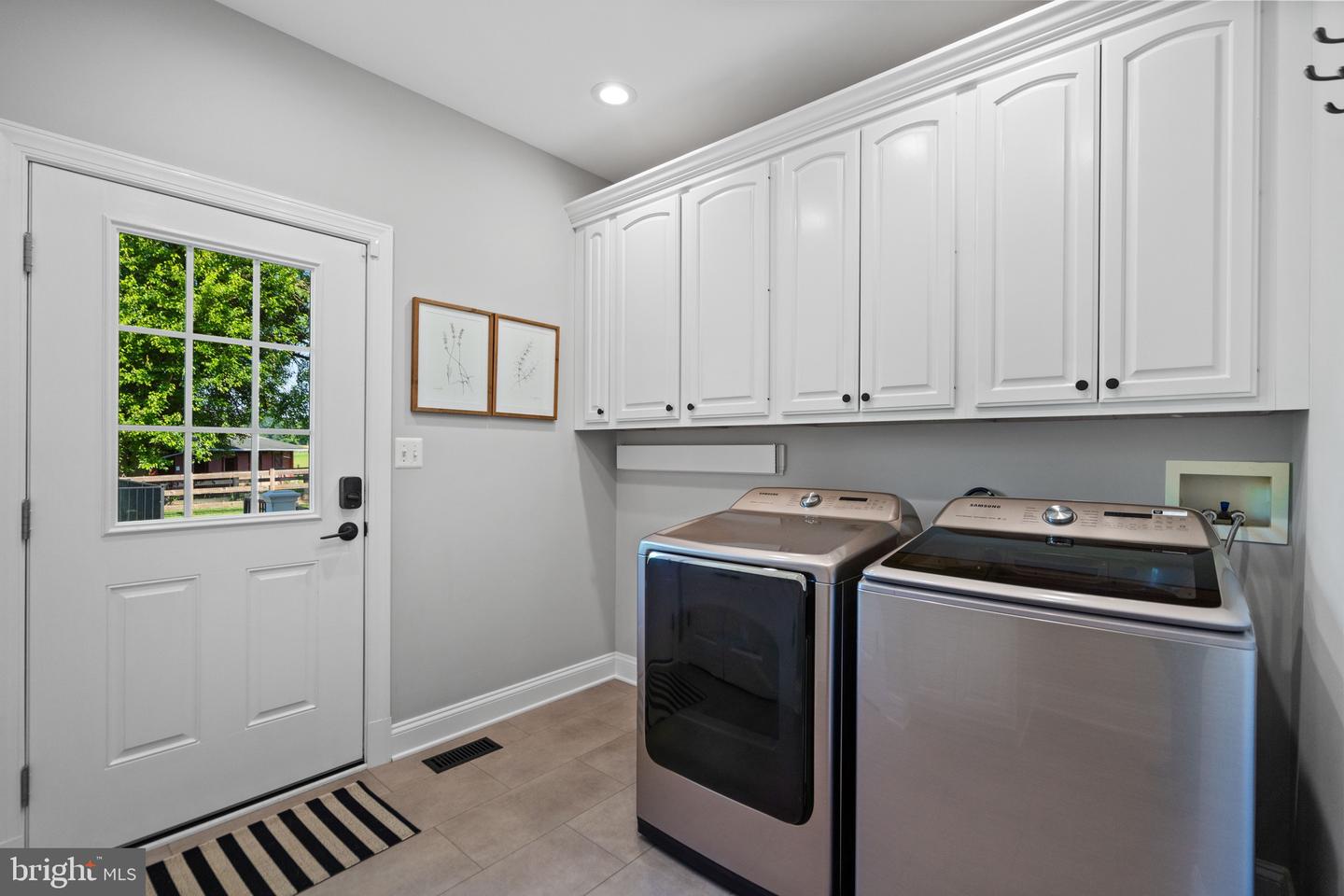15901 HAMPTON RD, HAMILTON, Virginia 20158, 4 Bedrooms Bedrooms, ,4 BathroomsBathrooms,Residential,For sale,15901 HAMPTON RD,VALO2100136 MLS # VALO2100136
