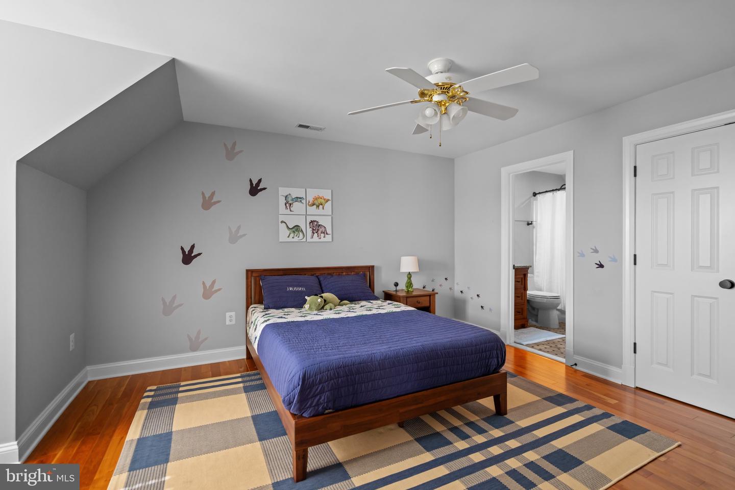 15901 HAMPTON RD, HAMILTON, Virginia 20158, 4 Bedrooms Bedrooms, ,4 BathroomsBathrooms,Residential,For sale,15901 HAMPTON RD,VALO2100136 MLS # VALO2100136
