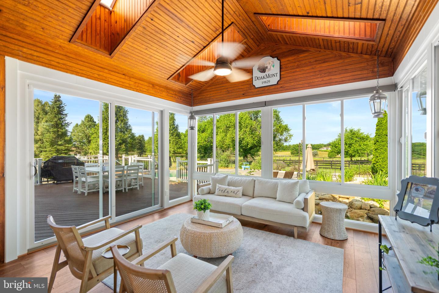 15901 HAMPTON RD, HAMILTON, Virginia 20158, 4 Bedrooms Bedrooms, ,4 BathroomsBathrooms,Residential,For sale,15901 HAMPTON RD,VALO2100136 MLS # VALO2100136