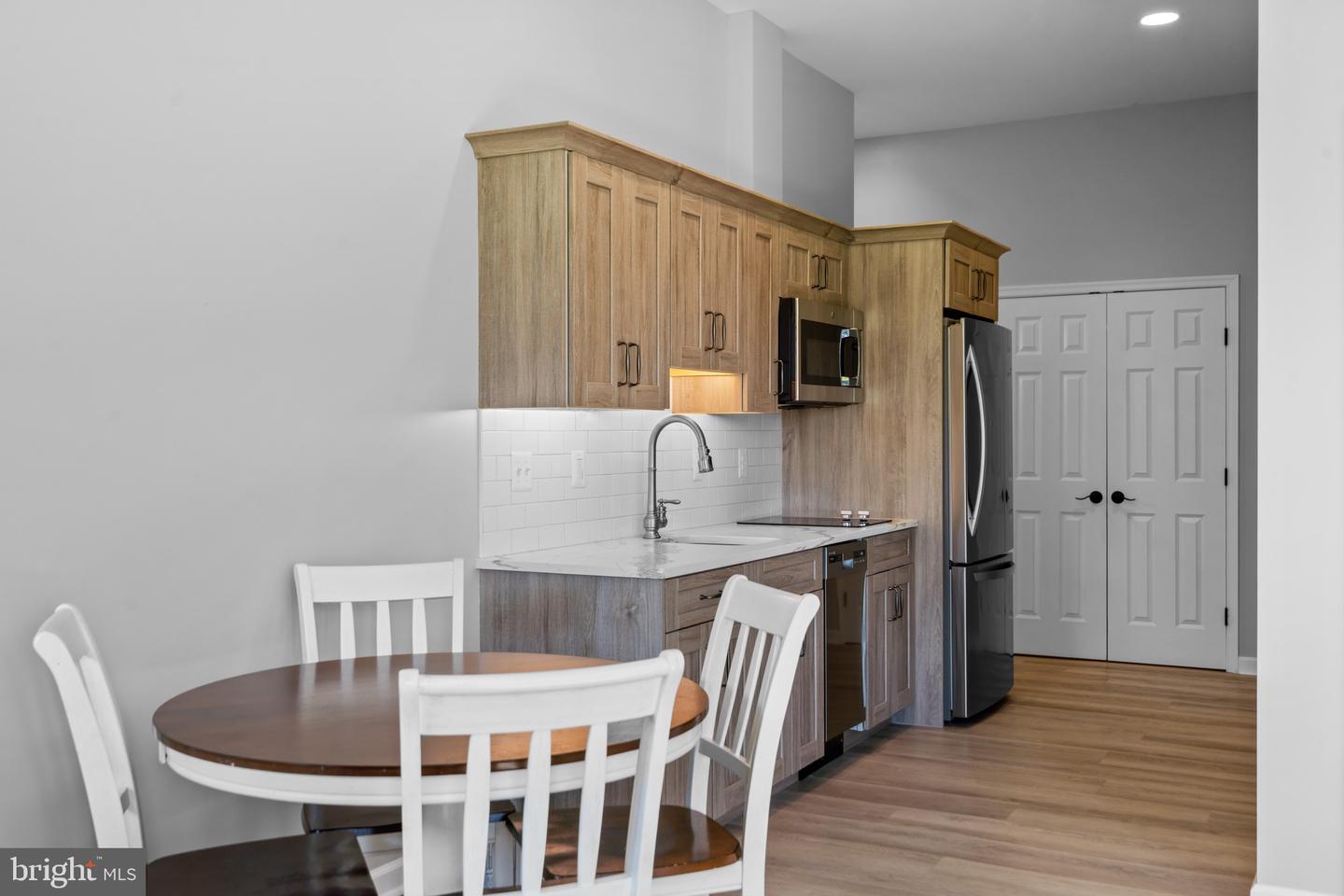 15901 HAMPTON RD, HAMILTON, Virginia 20158, 4 Bedrooms Bedrooms, ,4 BathroomsBathrooms,Residential,For sale,15901 HAMPTON RD,VALO2100136 MLS # VALO2100136