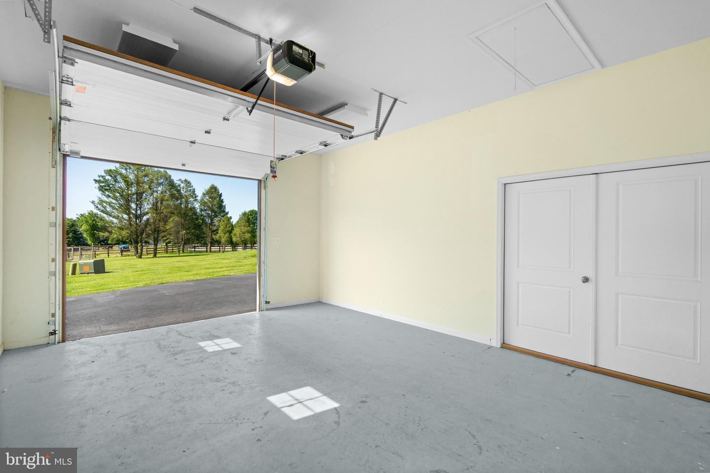 15901 HAMPTON RD, HAMILTON, Virginia 20158, 4 Bedrooms Bedrooms, ,4 BathroomsBathrooms,Residential,For sale,15901 HAMPTON RD,VALO2100136 MLS # VALO2100136