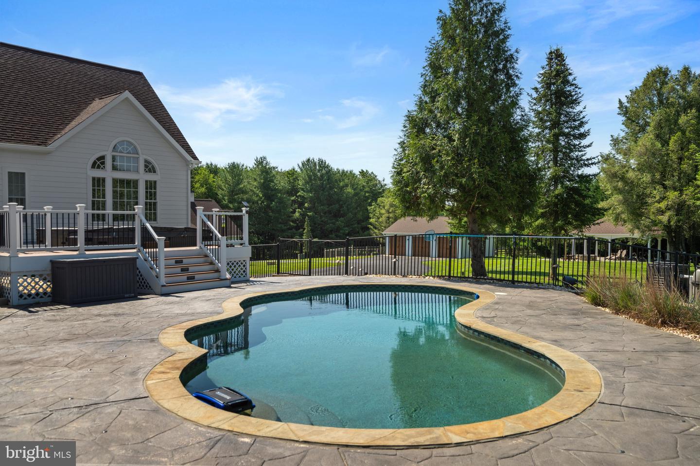 15901 HAMPTON RD, HAMILTON, Virginia 20158, 4 Bedrooms Bedrooms, ,4 BathroomsBathrooms,Residential,For sale,15901 HAMPTON RD,VALO2100136 MLS # VALO2100136