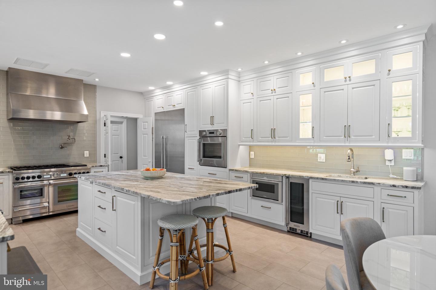 15901 HAMPTON RD, HAMILTON, Virginia 20158, 4 Bedrooms Bedrooms, ,4 BathroomsBathrooms,Residential,For sale,15901 HAMPTON RD,VALO2100136 MLS # VALO2100136