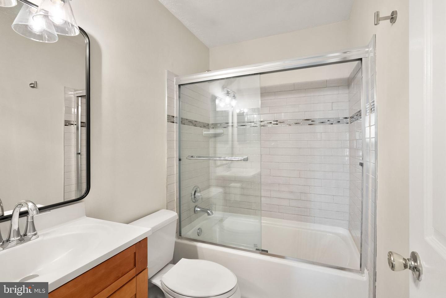 7390 STREAM WAY, SPRINGFIELD, Virginia 22152, 3 Bedrooms Bedrooms, ,3 BathroomsBathrooms,Residential,For sale,7390 STREAM WAY,VAFX2249312 MLS # VAFX2249312