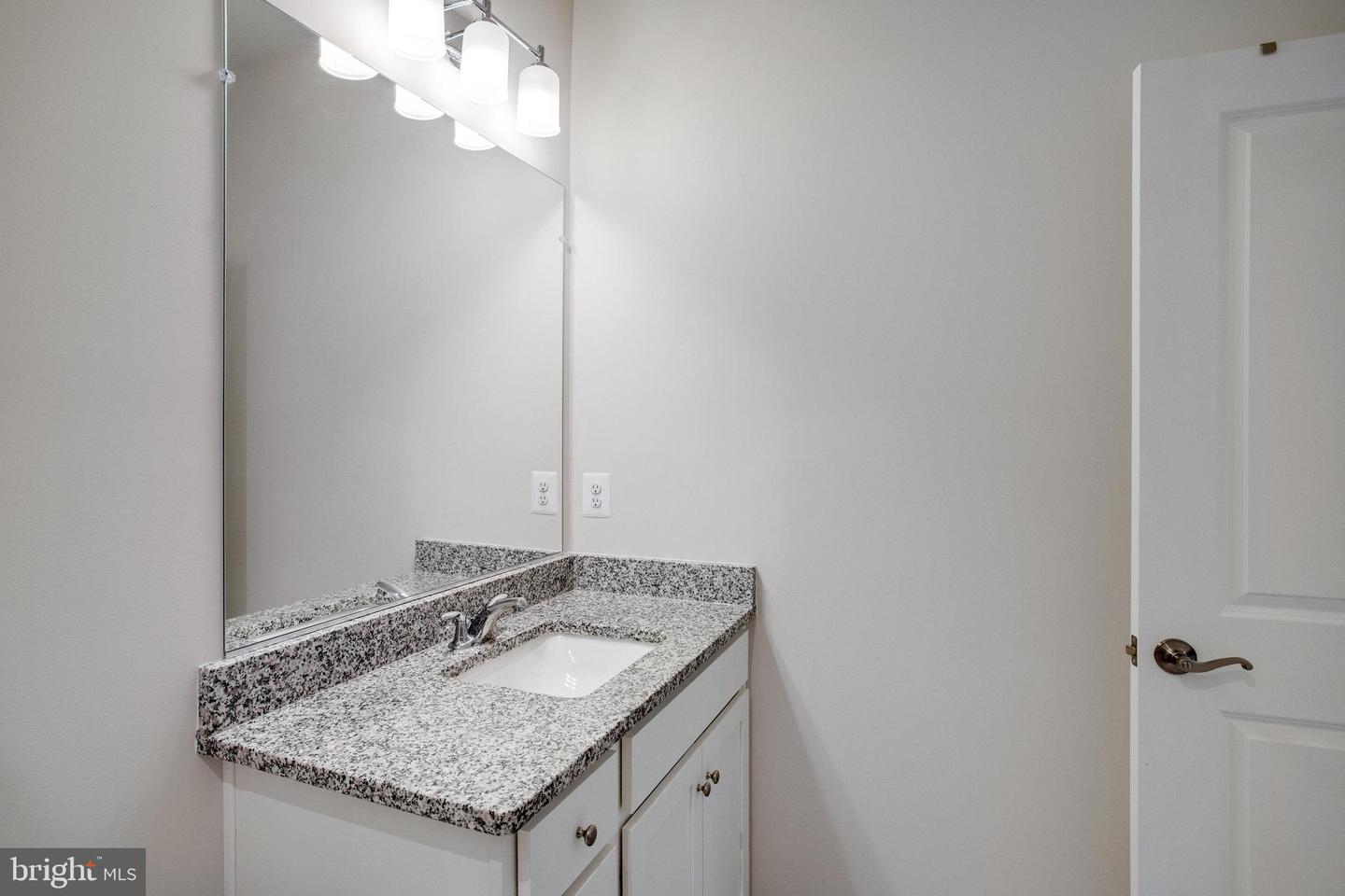 18351 MOSS GARDEN RD, DUMFRIES, Virginia 22026, 3 Bedrooms Bedrooms, ,2 BathroomsBathrooms,Residential,For sale,18351 MOSS GARDEN RD,VAPW2097620 MLS # VAPW2097620