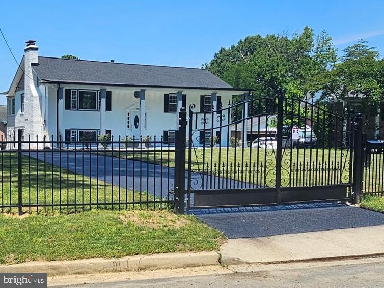 8916 MANGUM PL, ALEXANDRIA, Virginia 22308, 5 Bedrooms Bedrooms, ,3 BathroomsBathrooms,Residential,For sale,8916 MANGUM PL,VAFX2249394 MLS # VAFX2249394