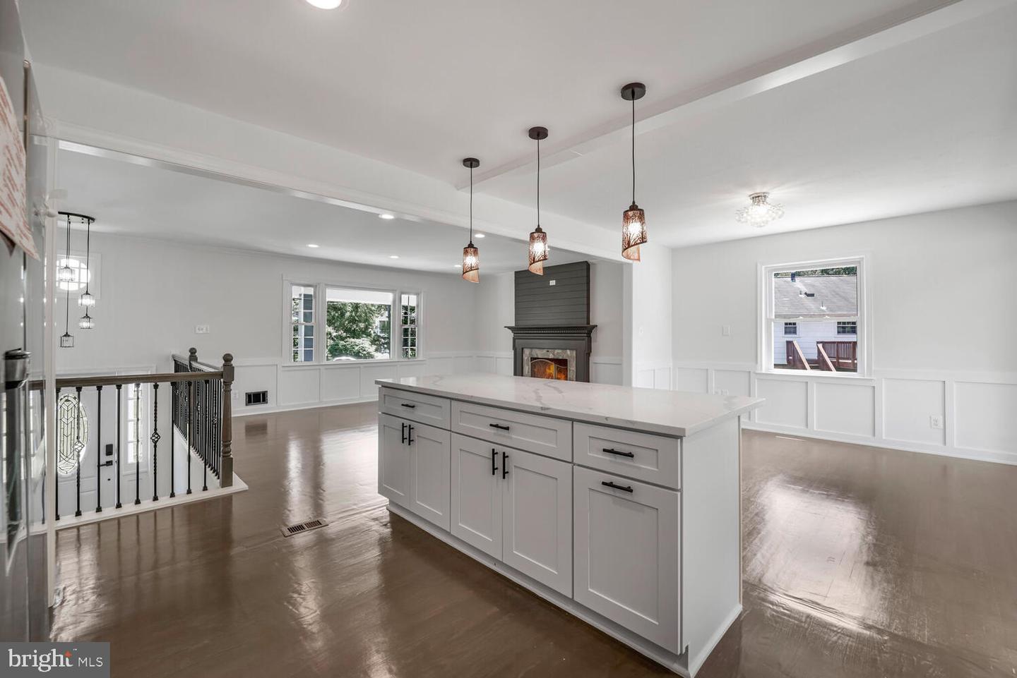 8916 MANGUM PL, ALEXANDRIA, Virginia 22308, 5 Bedrooms Bedrooms, ,3 BathroomsBathrooms,Residential,For sale,8916 MANGUM PL,VAFX2249394 MLS # VAFX2249394