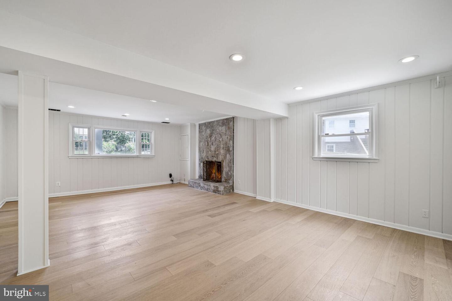 8916 MANGUM PL, ALEXANDRIA, Virginia 22308, 5 Bedrooms Bedrooms, ,3 BathroomsBathrooms,Residential,For sale,8916 MANGUM PL,VAFX2249394 MLS # VAFX2249394