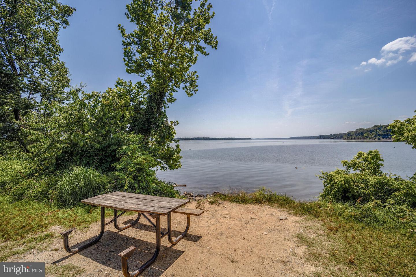 8916 MANGUM PL, ALEXANDRIA, Virginia 22308, 5 Bedrooms Bedrooms, ,3 BathroomsBathrooms,Residential,For sale,8916 MANGUM PL,VAFX2249394 MLS # VAFX2249394