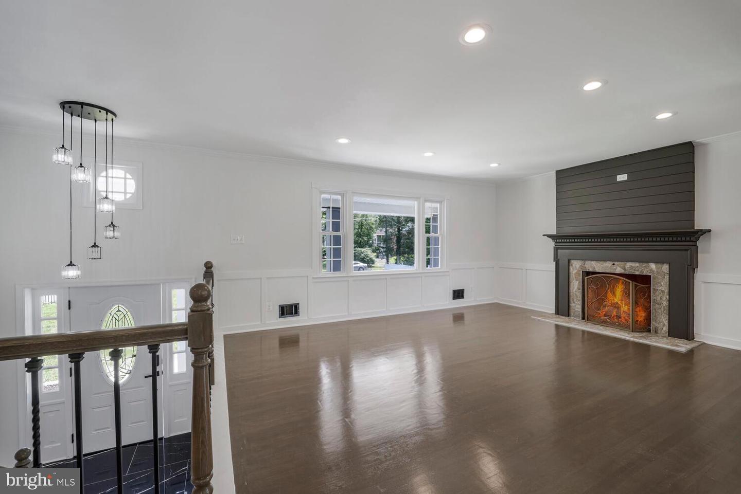 8916 MANGUM PL, ALEXANDRIA, Virginia 22308, 5 Bedrooms Bedrooms, ,3 BathroomsBathrooms,Residential,For sale,8916 MANGUM PL,VAFX2249394 MLS # VAFX2249394