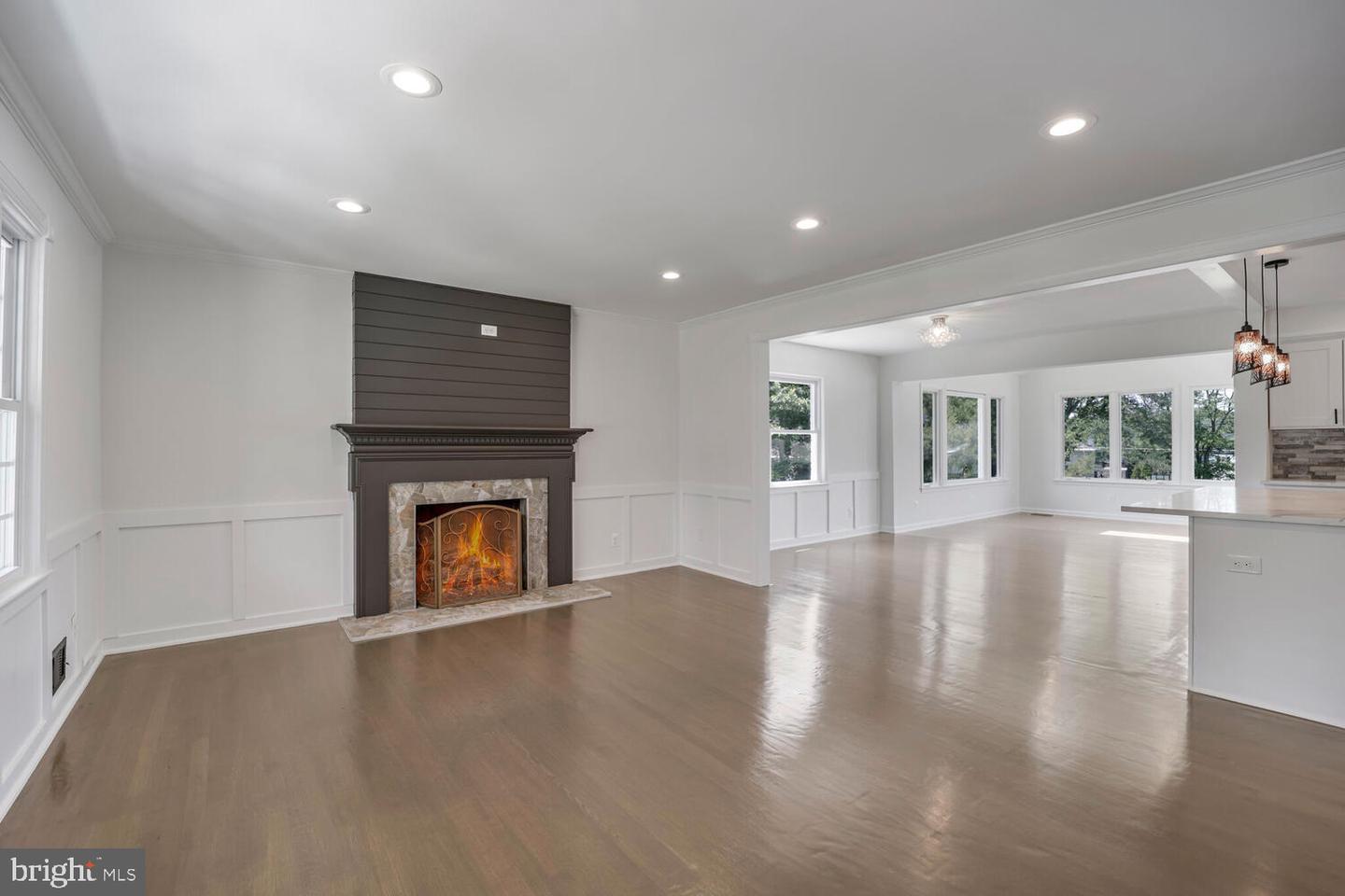 8916 MANGUM PL, ALEXANDRIA, Virginia 22308, 5 Bedrooms Bedrooms, ,3 BathroomsBathrooms,Residential,For sale,8916 MANGUM PL,VAFX2249394 MLS # VAFX2249394