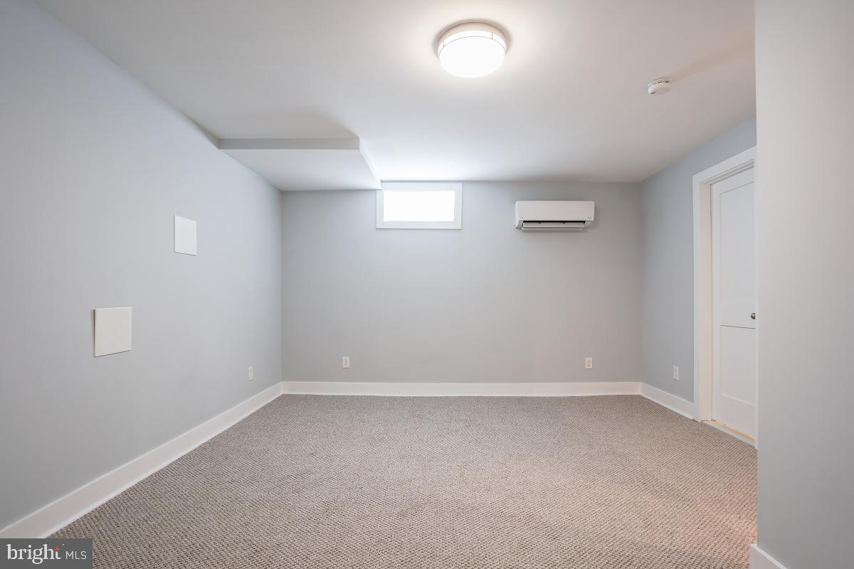 37 MICHIGAN AVE NE, WASHINGTON, District Of Columbia 20002, 5 Bedrooms Bedrooms, ,3 BathroomsBathrooms,Residential,For sale,37 MICHIGAN AVE NE,DCDC2206996 MLS # DCDC2206996