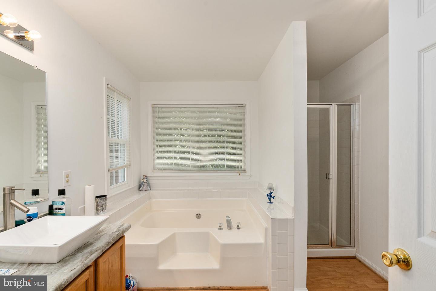 3861 WERTZ DR, WOODBRIDGE, Virginia 22193, 5 Bedrooms Bedrooms, ,3 BathroomsBathrooms,Residential,For sale,3861 WERTZ DR,VAPW2097658 MLS # VAPW2097658