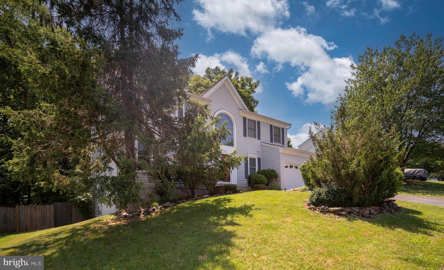 3861 WERTZ DR, WOODBRIDGE, Virginia 22193, 5 Bedrooms Bedrooms, ,3 BathroomsBathrooms,Residential,For sale,3861 WERTZ DR,VAPW2097658 MLS # VAPW2097658