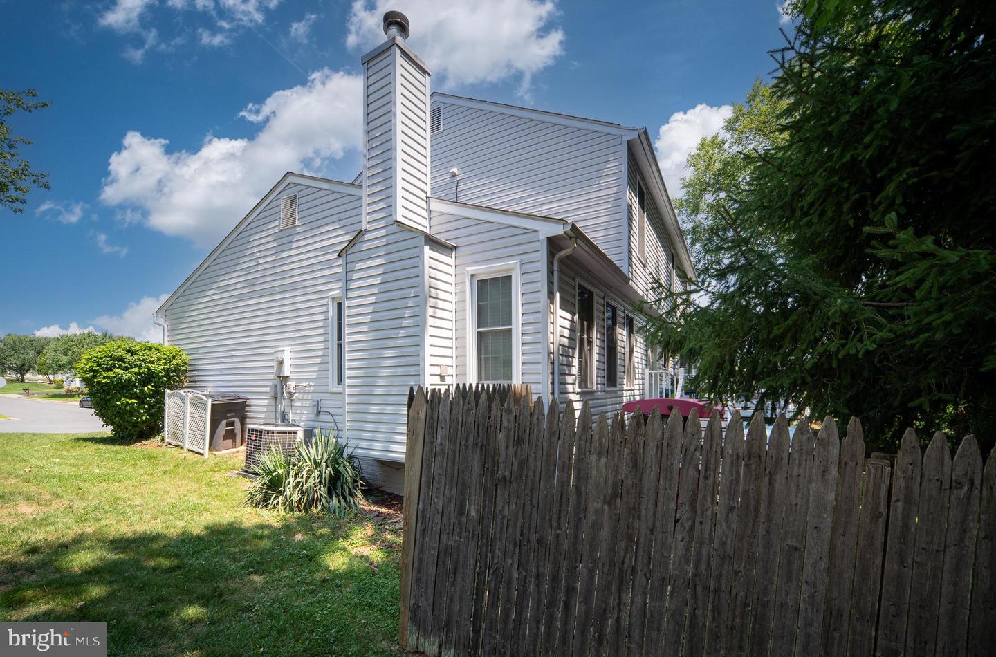 3861 WERTZ DR, WOODBRIDGE, Virginia 22193, 5 Bedrooms Bedrooms, ,3 BathroomsBathrooms,Residential,For sale,3861 WERTZ DR,VAPW2097658 MLS # VAPW2097658
