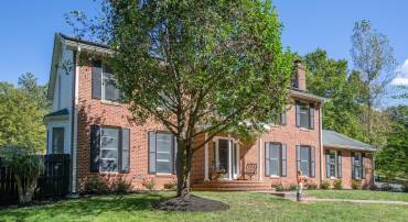 1000 QUEEN ANNE DR, FREDERICKSBURG, Virginia 22406, 4 Bedrooms Bedrooms, ,2 BathroomsBathrooms,Residential,For sale,1000 QUEEN ANNE DR,VAST2040080 MLS # VAST2040080