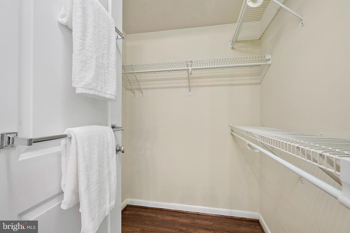 851 N GLEBE RD #1304, ARLINGTON, Virginia 22203, 2 Bedrooms Bedrooms, ,2 BathroomsBathrooms,Residential,For sale,851 N GLEBE RD #1304,VAAR2059630 MLS # VAAR2059630
