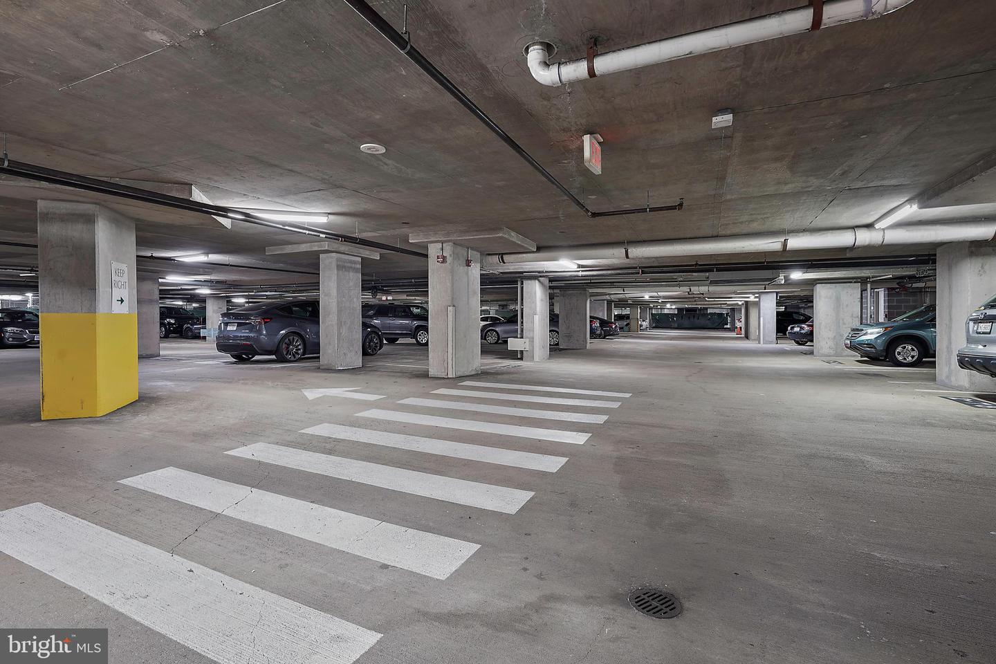 851 N GLEBE RD #1304, ARLINGTON, Virginia 22203, 2 Bedrooms Bedrooms, ,2 BathroomsBathrooms,Residential,For sale,851 N GLEBE RD #1304,VAAR2059630 MLS # VAAR2059630