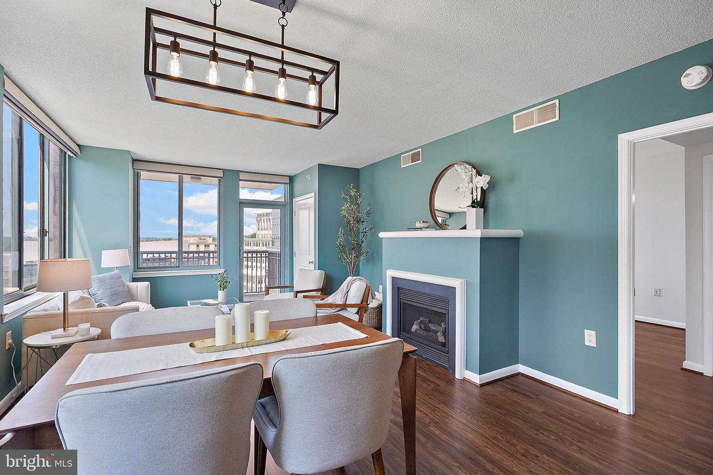 851 N GLEBE RD #1304, ARLINGTON, Virginia 22203, 2 Bedrooms Bedrooms, ,2 BathroomsBathrooms,Residential,For sale,851 N GLEBE RD #1304,VAAR2059630 MLS # VAAR2059630