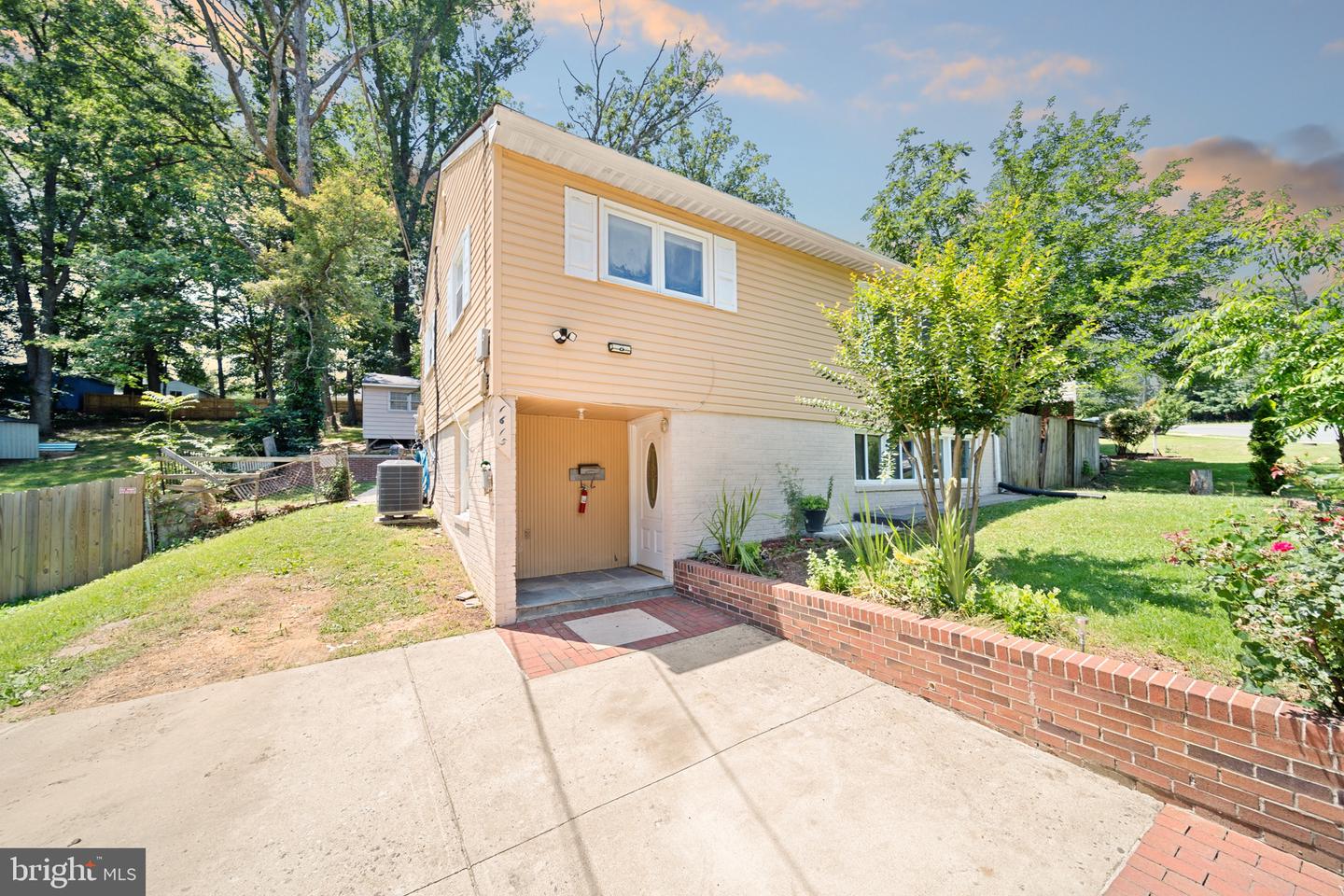 1615 HORNER RD, WOODBRIDGE, Virginia 22191, 3 Bedrooms Bedrooms, ,2 BathroomsBathrooms,Residential,For sale,1615 HORNER RD,VAPW2097672 MLS # VAPW2097672