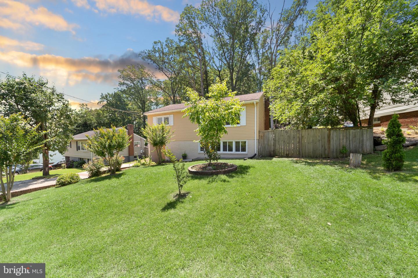 1615 HORNER RD, WOODBRIDGE, Virginia 22191, 3 Bedrooms Bedrooms, ,2 BathroomsBathrooms,Residential,For sale,1615 HORNER RD,VAPW2097672 MLS # VAPW2097672