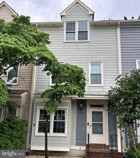 111 RIVER RD, OCCOQUAN, Virginia 22125, 4 Bedrooms Bedrooms, ,3 BathroomsBathrooms,Residential,For sale,111 RIVER RD,VAPW2097654 MLS # VAPW2097654
